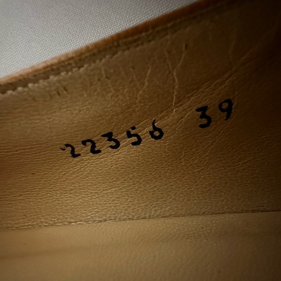 Bottega Veneta Tan Leather Loafers | Women’s | 39 - Picture 8 of 9